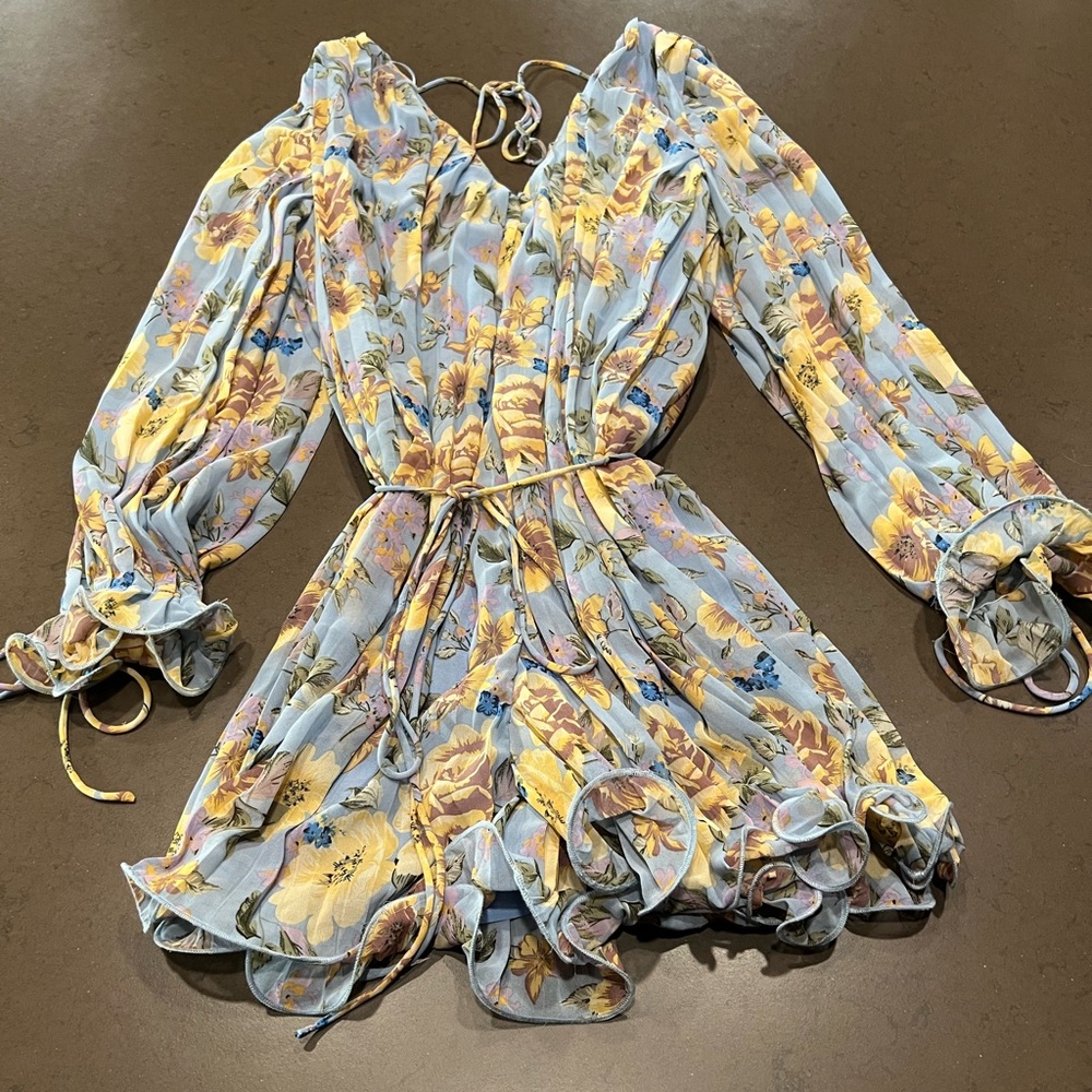 FLORAL PLEATED SHIFT ROMPER WITH TIE DETAIL  Sz XS - Picture 2 of 15